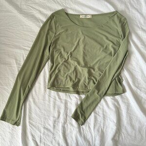Rosemary Green Cropped Long Sleeve Shirt